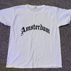 white brandy melville amsterdam baby tee!